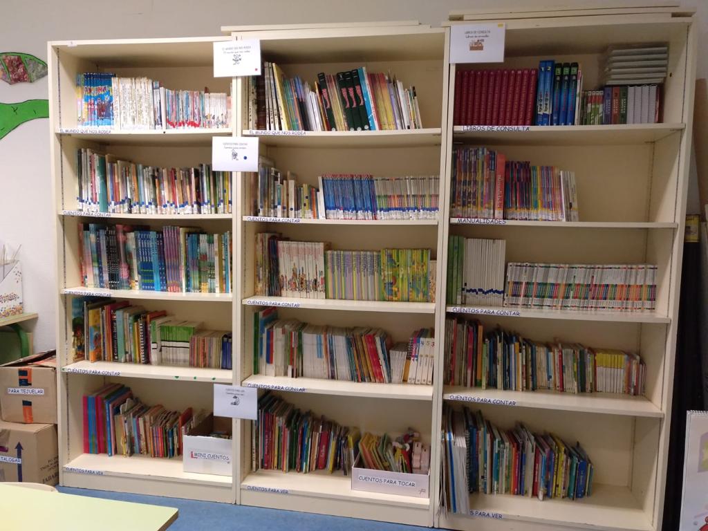 Biblioteca Infantil 2
